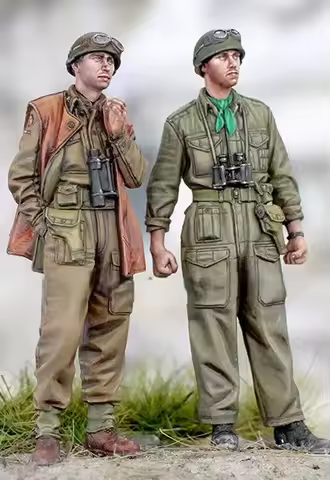 35677 Resin Figures Soldier  model kits (only 2 figures) Unpainted Unassambled 1/35