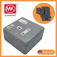 MK G2977ALM 1 GANG METAL CLAD SWITCH SOCKET