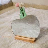 Irregular Mirror - Venus