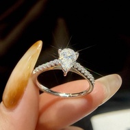 1 Chiếc 1Carat 3 chấu Thiết kế không màu Moissanite Kim cương hình giọt nước Ba chấu Hàng Nhẫn kim c