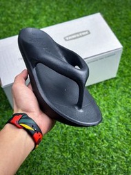 New Balance x TAW&TOE Flip Flops "Black"
