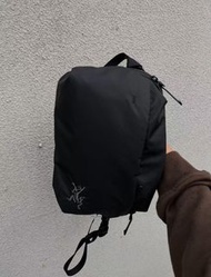 Arcteryx不死鳥6L HELIAD 6L 運動休閒印花拉鍊開合腰包單肩斜挎包戶外包符合黑色男女同款情侶款