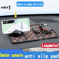 Leapmotor Car multifunctional dashboard anti slip pad navigation phone holder parking sign car cente