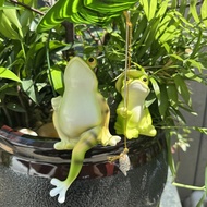 Frog Figurine with Leaf 3D Garden Frog Statue Cartoon Creative Resin Craft Frog Ornament Decor Home