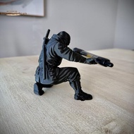 TRTR Creative Desk Organizer Knight Pen Holder Stand  Themed Resin Decor for Artists Writers Home Of