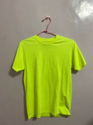 Gildan 螢光黃 T-shirt  S號