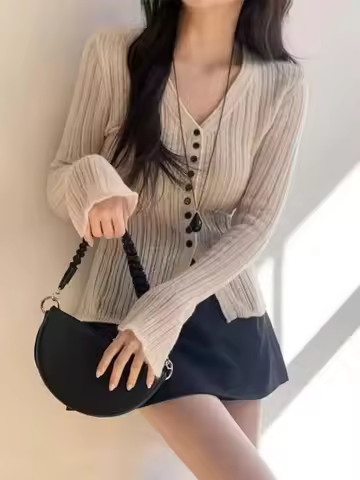Karofi Women V-neck Single Breasted Long Sleeve Slim Fit Knit Cardigan Autumn Spring Waist Cinch Swe