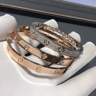 Cartier Bracelet Female 18K Rose Gold Wide Version Four Diamonds No Diamonds Narrow Version Nails Cl