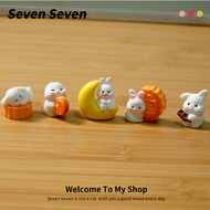 Strange Gadget Cute Mid-Autumn Mooncake Rabbit Grumble Super Micro Landscape Desktop Car Decoration