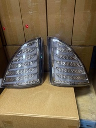 ไฟมุมแก้มLED สำหรับhinoเมก้า500และ s700