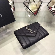 Ysl Card Holder 414404- 1 Goat Pattern [Black Silver Buckle]
Size: 13 * 9 * 3CM