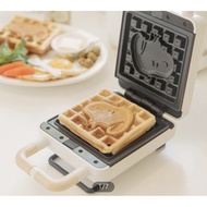 เครื่องทำวาฟเฟิล Snoopy waffle maker/sandwich maker peanuts] 스누피 샌드위치/와플메이커 Need More Thingz