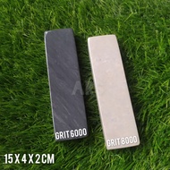 1 set of 2 natural whetstones, dimensions 15x4x2cm