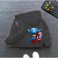 Boys' hooded jacket with captain america image