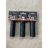 KAPUSI 1/2 black gun 78mm long. Sizes from 17-18-19 mm. Cr-Mo steel, black tube, 6-sided socket head