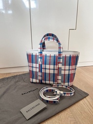 Balenciaga shopping bag xs