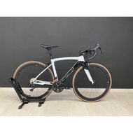ALCOTT ASCARI SILHOUETTE FULL SHIMANO 105 22 SPEED 2 X 11 CARBON WHEEL SET CARBON ROAD BIKE COME WITH FREE GIFT &amp; WARRAN