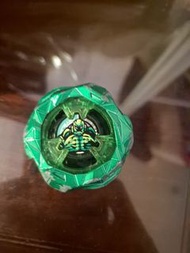 Beyblade x 綠色石頭人
