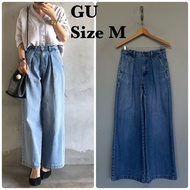 GU Jeans**