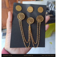 ELIZABETH Coin brooch gold plated alpacaElizabeth