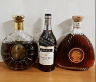 文寶閣-高價回收長頸FOV洋酒 舊版馬爹利 藍帶 紅太陽 人頭馬 軒尼詩XO