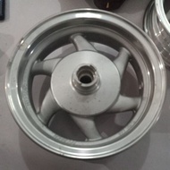 SUZUKI VS 150 SCOOTER SPORT RIM