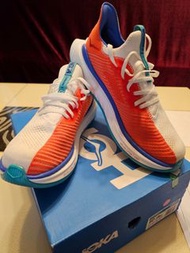 HOKA Carbon X 3 碳板跑鞋 (男裝US 8)