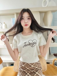 JARINYA เสื้อไหมพรมแขนสั้นปัก jarinya