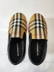 Burberry 輕便鞋