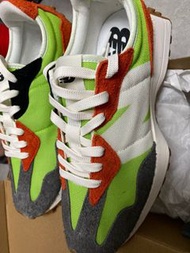 New Balance NB327 US10