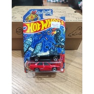 Hot Wheels Saga burung lot with Ferrari F430 spyder loose