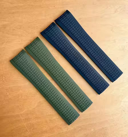 Substitute FKM Rubber Watch Strap for Patek P Aquanaut Series 5168 Waterproof Watchband 28mm Folding