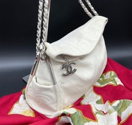 Chanel vintage 白色機場包