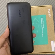 powerbank aukey 10000mah