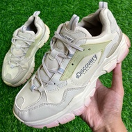 Discovery Expedition Women size 39 sneakers shoes