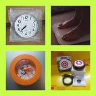 買詢6053·1686wts1️⃣🈶️$150RHYTHM quartz clock約26cm黑字白底銀邊框鐘wall mount可掛牆有盒w/box新淨2️⃣🈶️$40MARVEL AVENGERS