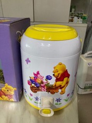 迪士尼小熊維尼保冷保冰桶