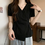 เวอร์ชั่นเกาหลีเสื้อยืดแขนพัฟบริสุทธิ์ฤดูร้อนการออกแบบแฟชั่นใหม่เซ็กซี่สลิทเสื้อคอวีบาง