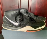 Kyrie Irving 6 US9.5