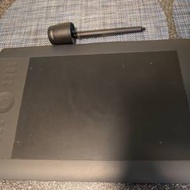 Wacom Intuos 5 touch pen tablet 數位版 PTH-650 電繪板