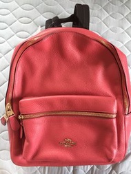 COACH 馬車荔枝皮革拉鍊中號後背包-莓果色全新3960含運店到店