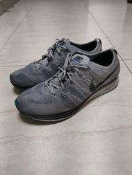 Nike flyknit trainer US10.5 灰