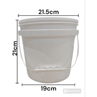 5L(New)Plastic Empty Pail With Cover