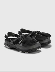 Beams Crocs  Bespoke Classic All Terrain Outdoor Clog Grey Black