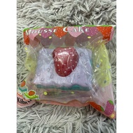 Kiibru Mousse Cake Squishy