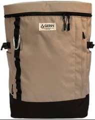 日本突發大減價, 優惠隨時完結 GERRY 多間隔背包 (20L) 防水面料 Size: 31 x 45 x 15 cm $499/個 日本直送, 下單後約二至三星期到貨 順豐到付