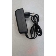 SWITCHING POWER SUPPLY OUTPUT: 12.0V 2.5A MODEL: XH1200-2500WG INPUT: 100-240VAC 50/60Hz 0.8A