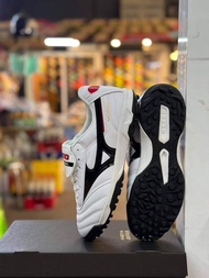 รองเท้าฟุตซอล 100 ปุ่มmizuno MORELIA indonesiaรับประกันคุณภาพตรงปกแท้ 100% ใส่ไม่พอดีเปลี่ยนไซส์ได้ส