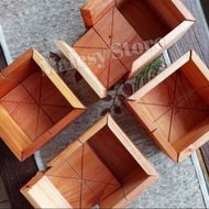 Sandwich Bread Cutter / White Bread Cutter Box