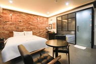 Kanu Hotel